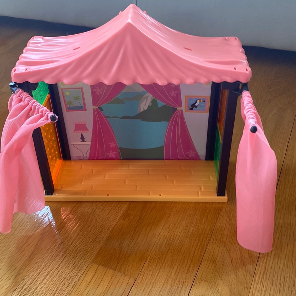 Littlest pet stage